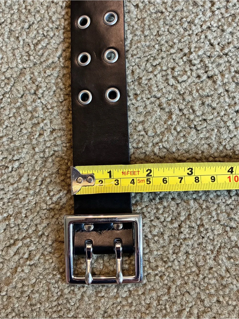 Urban Outfitters black belt